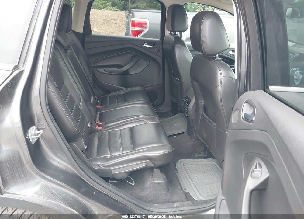 2017 FORD ESCAPE VIN: 1FMCU0J91HUF10355