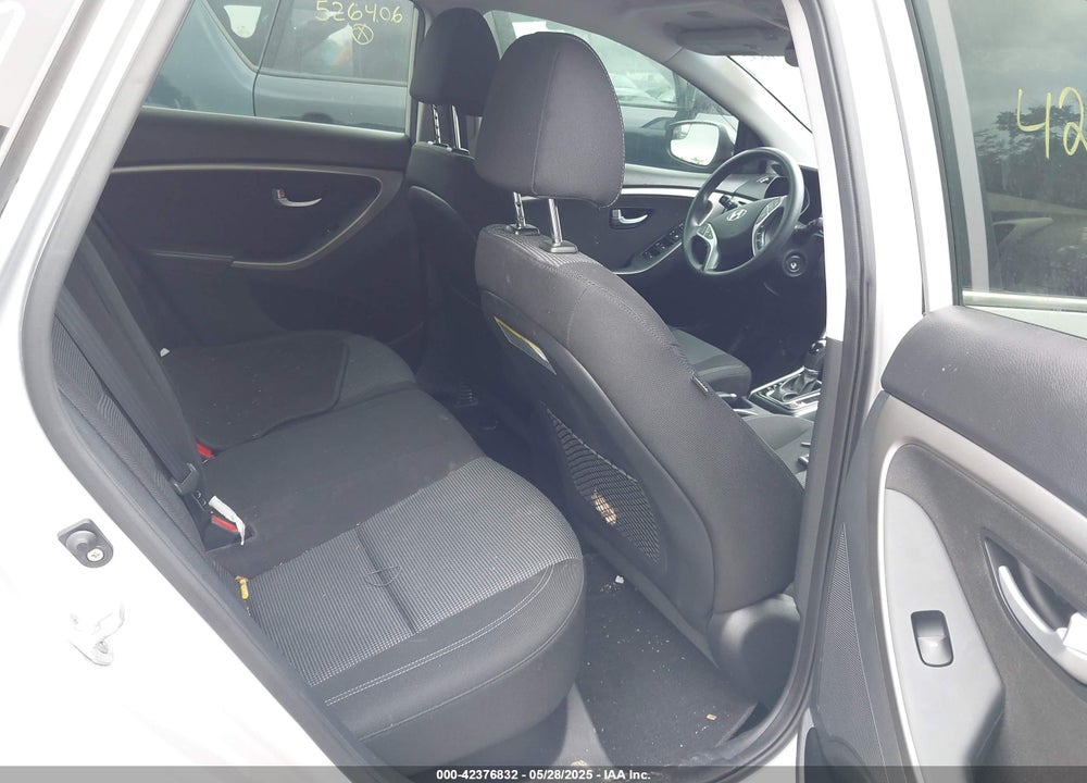 2016 HYUNDAI ELANTRA GT VIN: KMHD35LH4GU326129