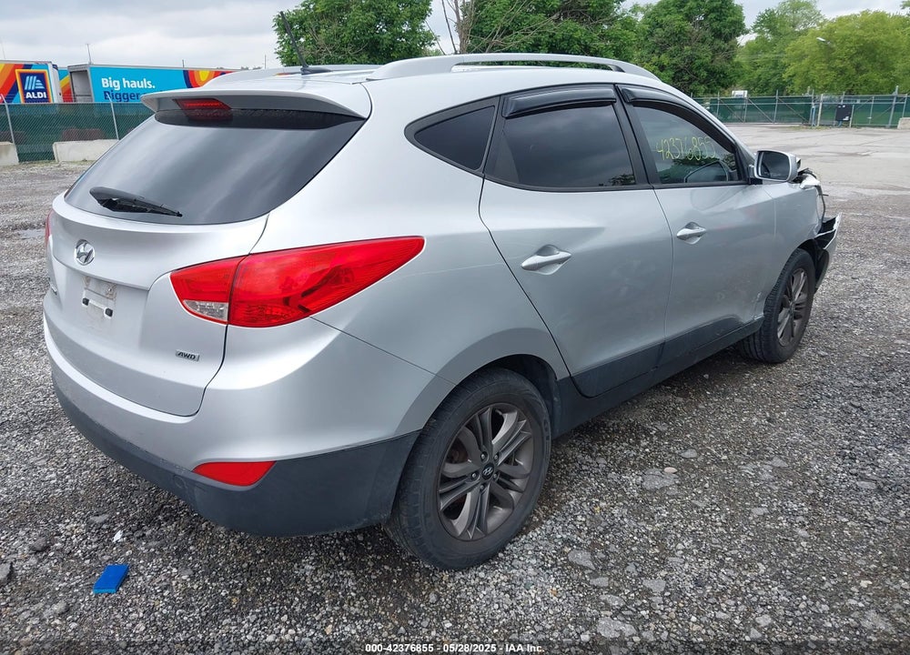 2015 HYUNDAI TUCSON SE VIN: KM8JUCAG9FU995879
