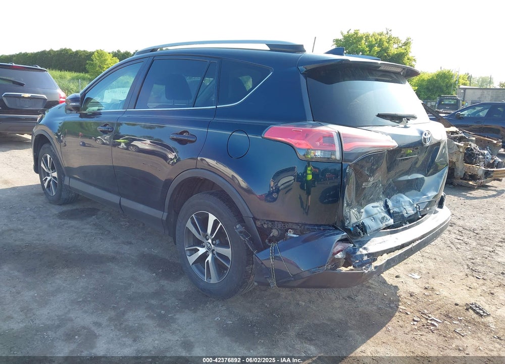 2018 TOYOTA RAV4 VIN: 2T3RFREV0JW704159