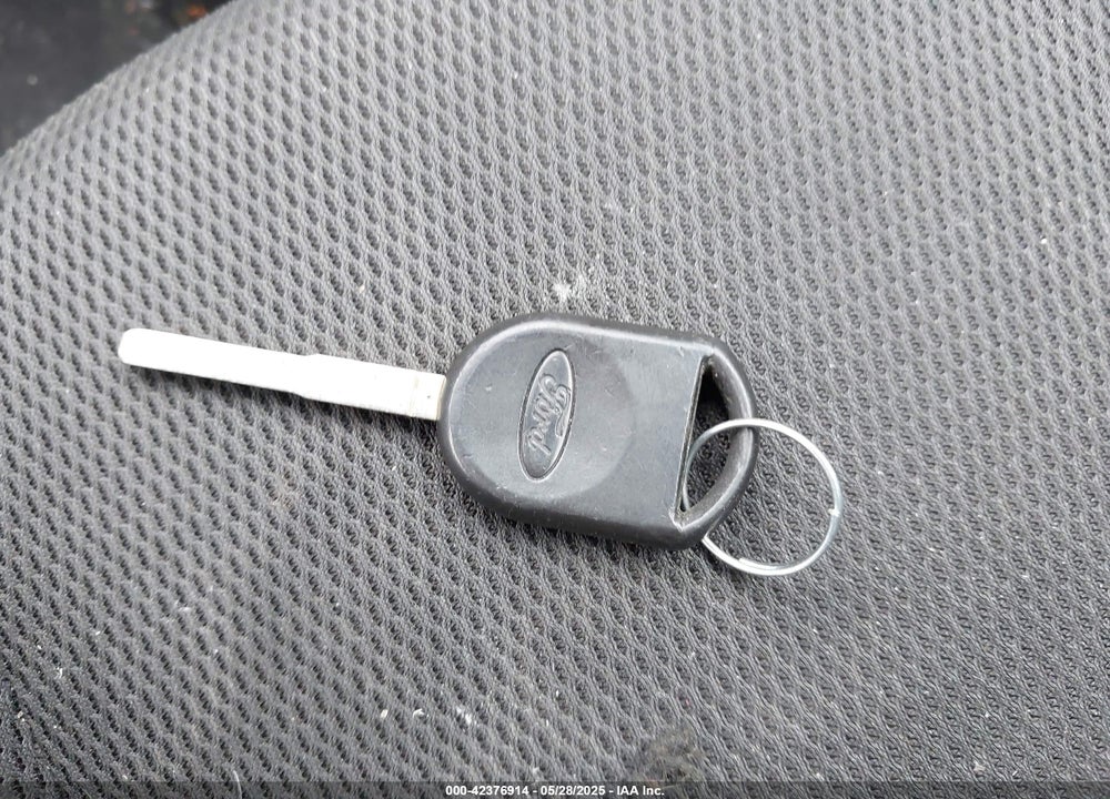2013 FORD FOCUS SE VIN: 1FADP3K22DL302798