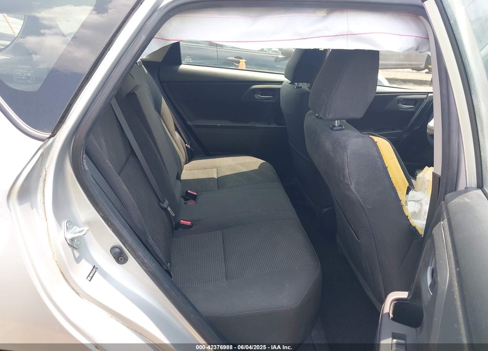 2018 TOYOTA COROLLA IM VIN: JTNKARJEXJJ560278