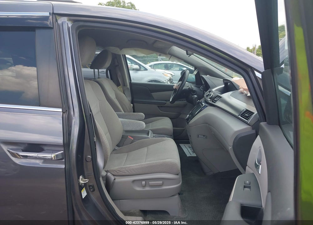 2016 HONDA ODYSSEY VIN: 5FNRL5H39GB058744