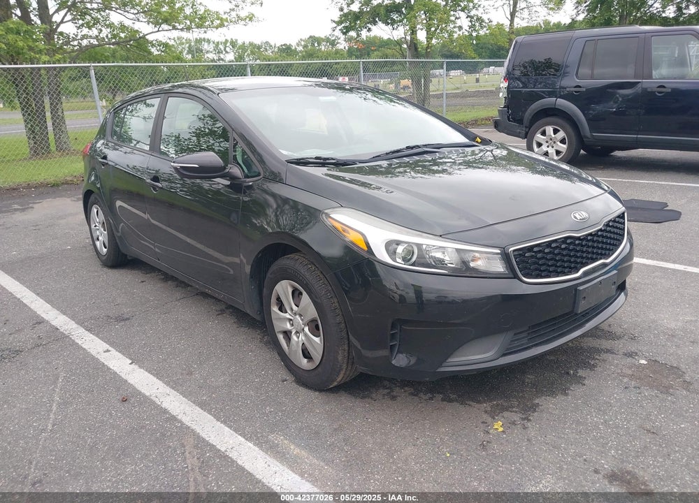 2017 KIA FORTE LX VIN: KNAFK5A81H5695252