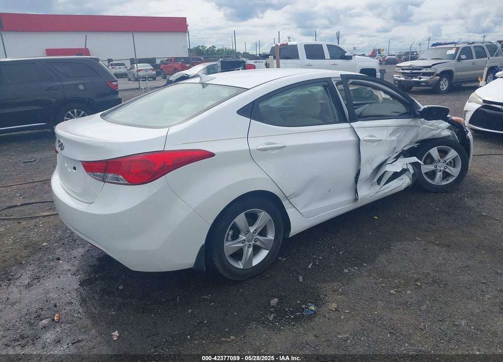 2013 HYUNDAI ELANTRA GLS VIN: 5NPDH4AE9DH167994