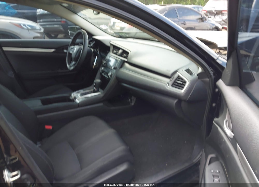 2016 HONDA CIVIC LX VIN: 2HGFC2F52GH520756