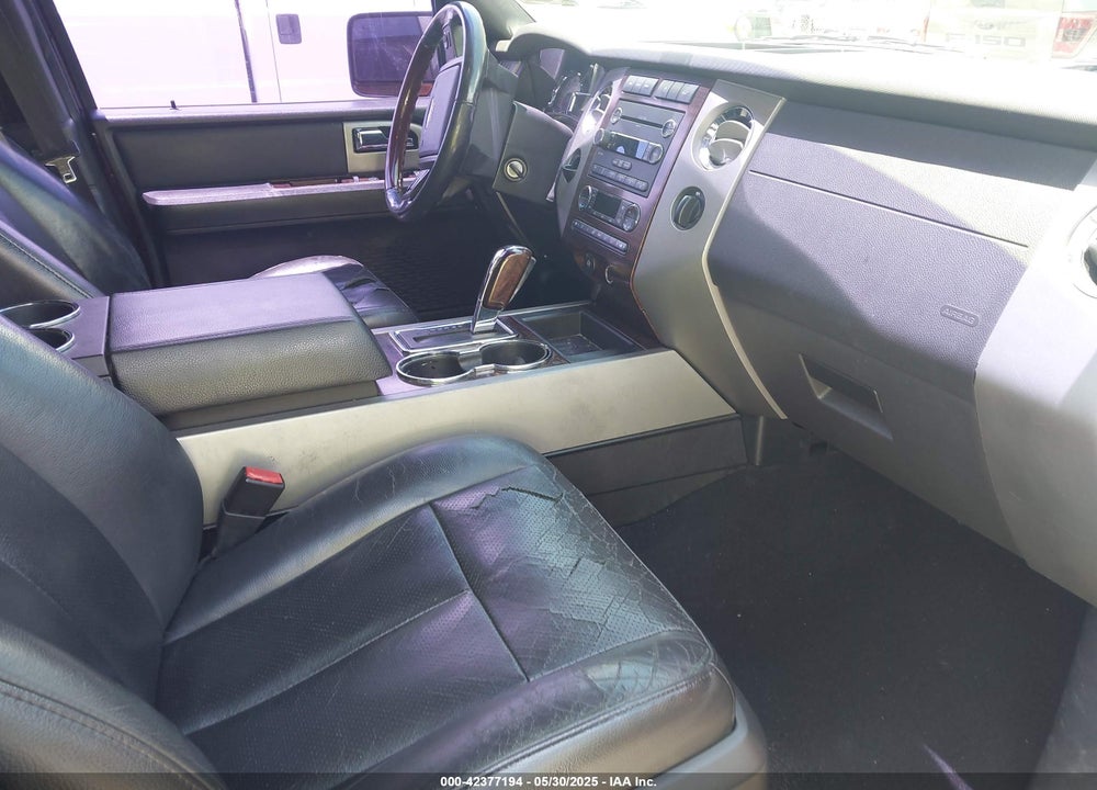 2008 FORD EXPEDITION EL LIMITED VIN: 1FMFK19528LA38800