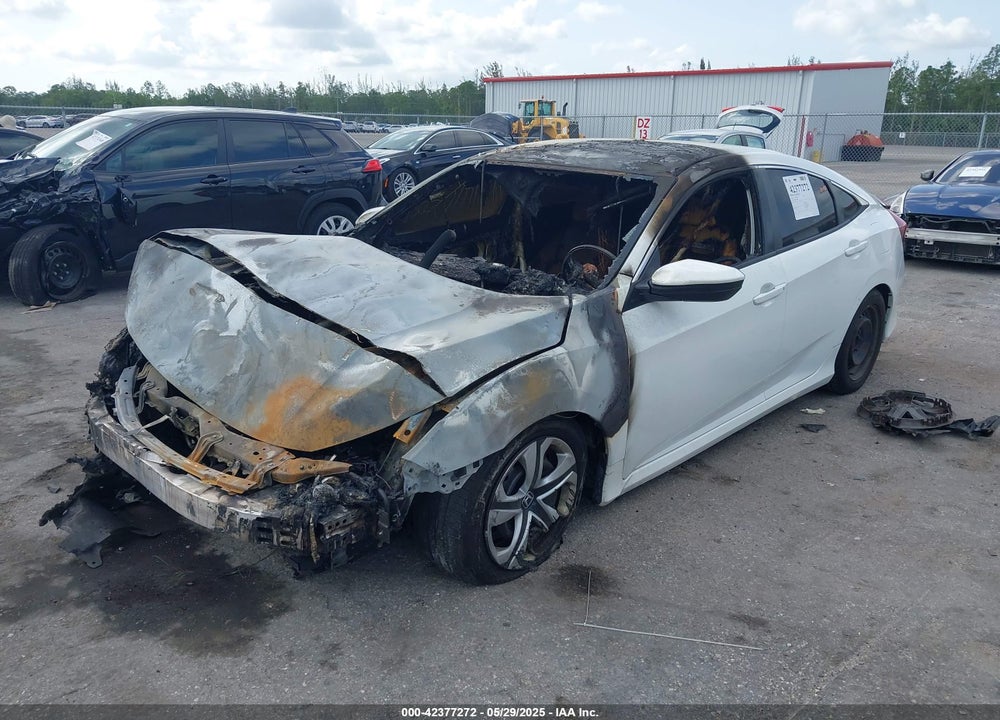 2018 HONDA CIVIC VIN: 19XFC2F59JE024807