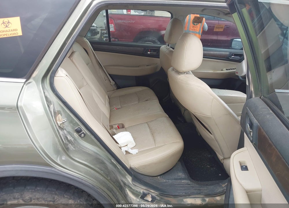 2015 SUBARU OUTBACK 2.5I LIMITED VIN: 4S4BSBNC0F3355268