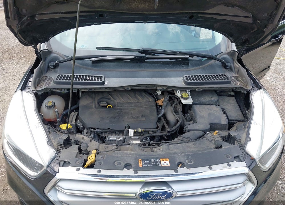 2017 FORD ESCAPE VIN: 1FMCU9GD2HUB40131