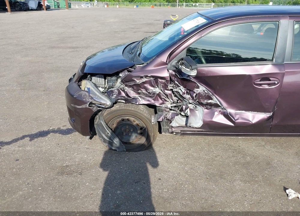 2013 SCION XD VIN: JTKKUPB43D1032021