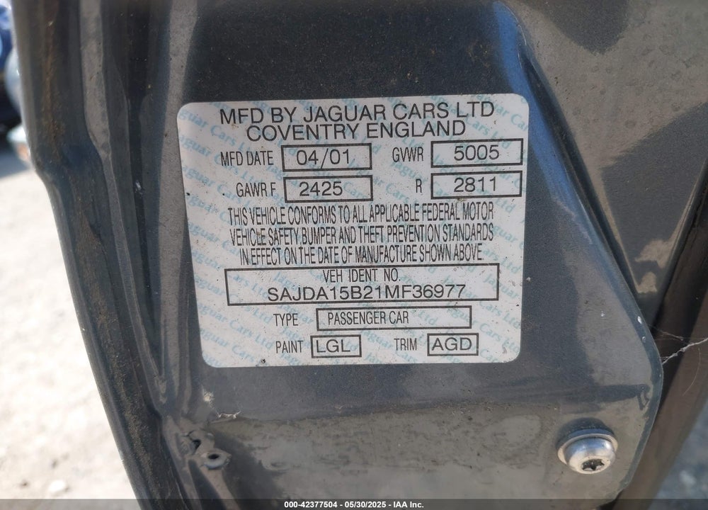 2001 JAGUAR XJR VIN: SAJDA15B21MF36977
