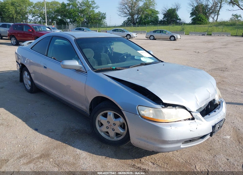 1998 HONDA ACCORD LX VIN: 1HGCG3246WA006089