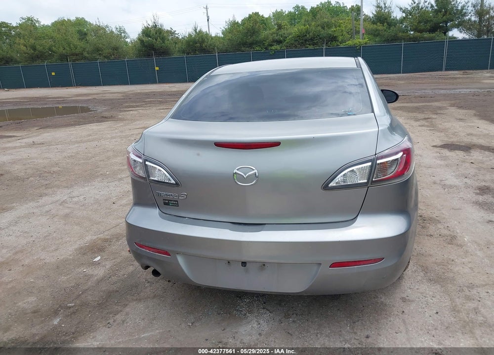 2013 MAZDA MAZDA3 VIN: JM1BL1TF5D1730136