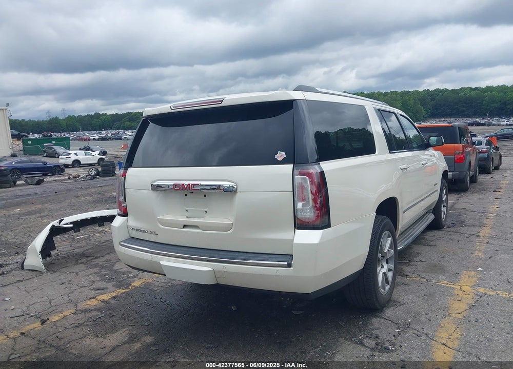 2015 GMC YUKON XL 1500 VIN: 1GKS1JKJ0FR291092