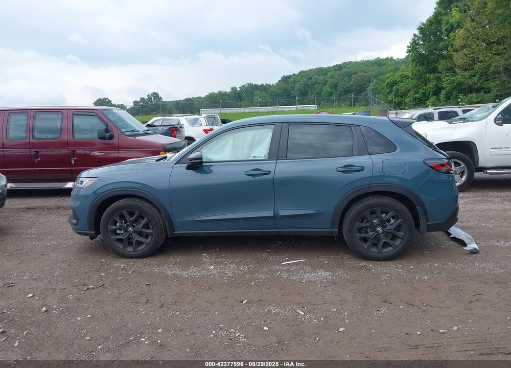 2024 HONDA HR-V AWD SPORT/AWD SPORT W/O BSI VIN: 3CZRZ2H5XRM776715