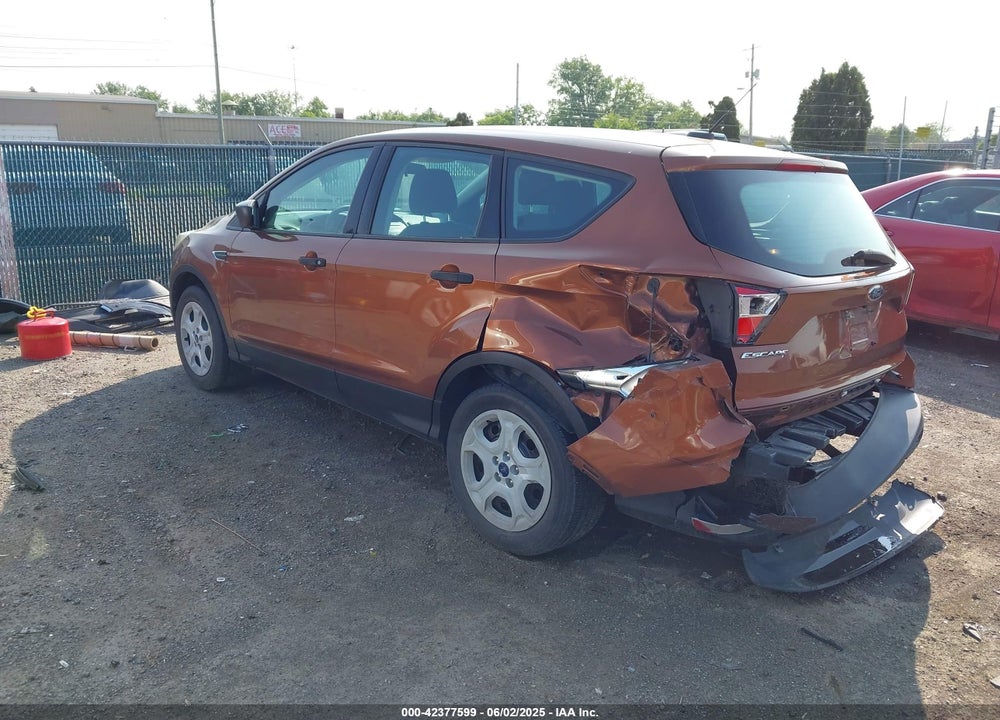 2017 FORD ESCAPE VIN: 1FMCU0F79HUC31792