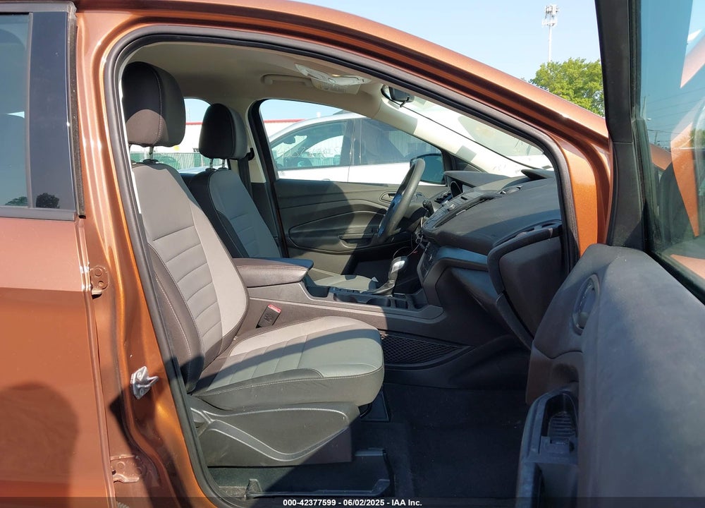 2017 FORD ESCAPE VIN: 1FMCU0F79HUC31792