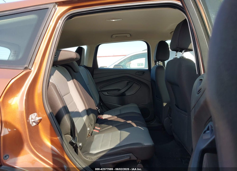 2017 FORD ESCAPE VIN: 1FMCU0F79HUC31792