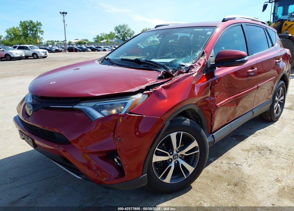2018 TOYOTA RAV4 VIN: JTMRFREVXJD227768