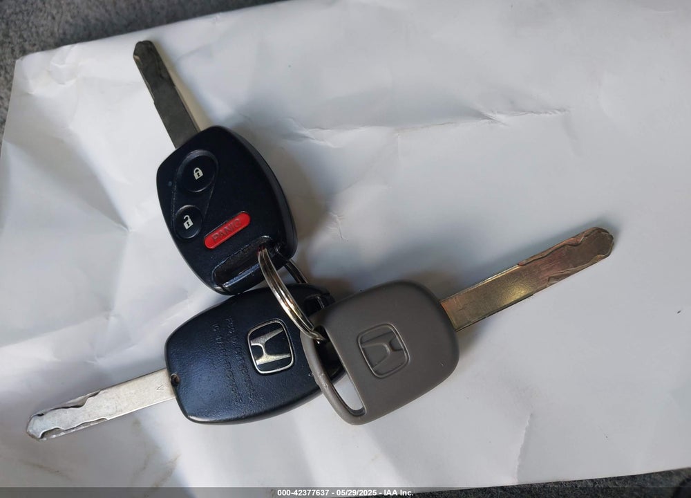 2007 HONDA PILOT VIN: 5FNYF184X7B024025