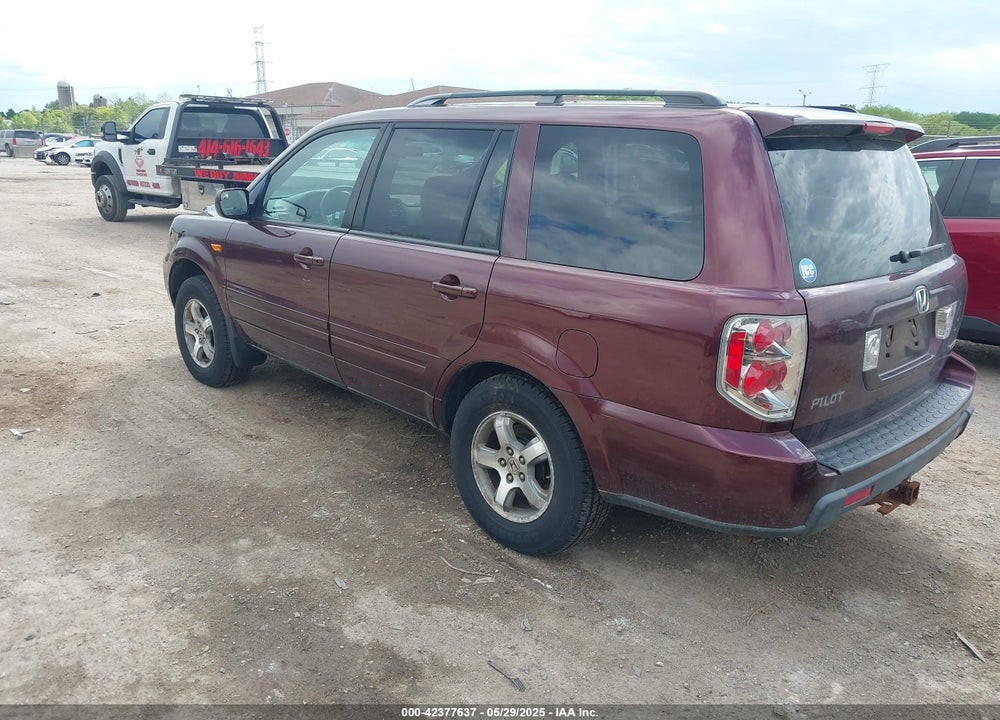 2007 HONDA PILOT VIN: 5FNYF184X7B024025