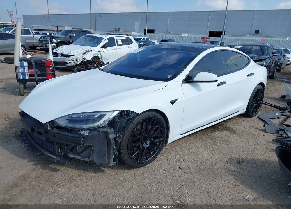 2016 TESLA MODEL S VIN: 5YJSA1E11GF159425