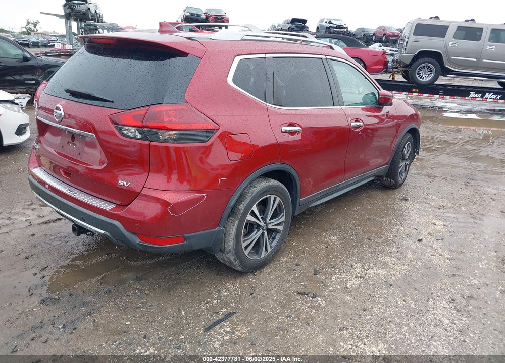 2019 NISSAN ROGUE VIN: 5N1AT2MT2KC702832
