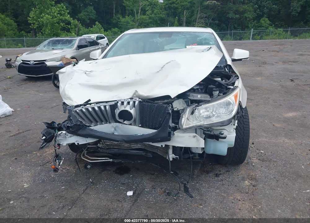 2010 BUICK LACROSSE VIN: 1G4GC5EG2AF200252