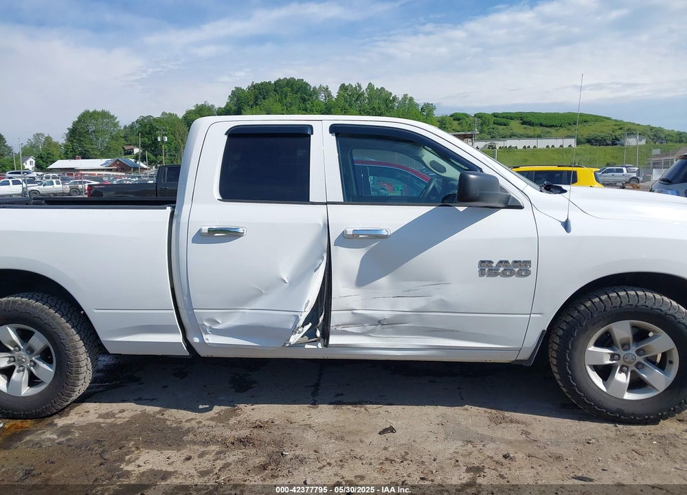 2013 RAM 1500 SLT VIN: 1C6RR6GG1DS597146