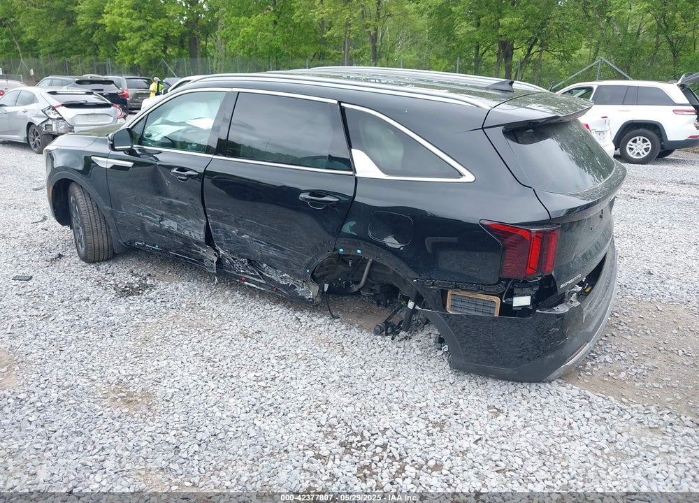 2025 KIA SORENTO VIN: 5XYRLDJC2SG331500