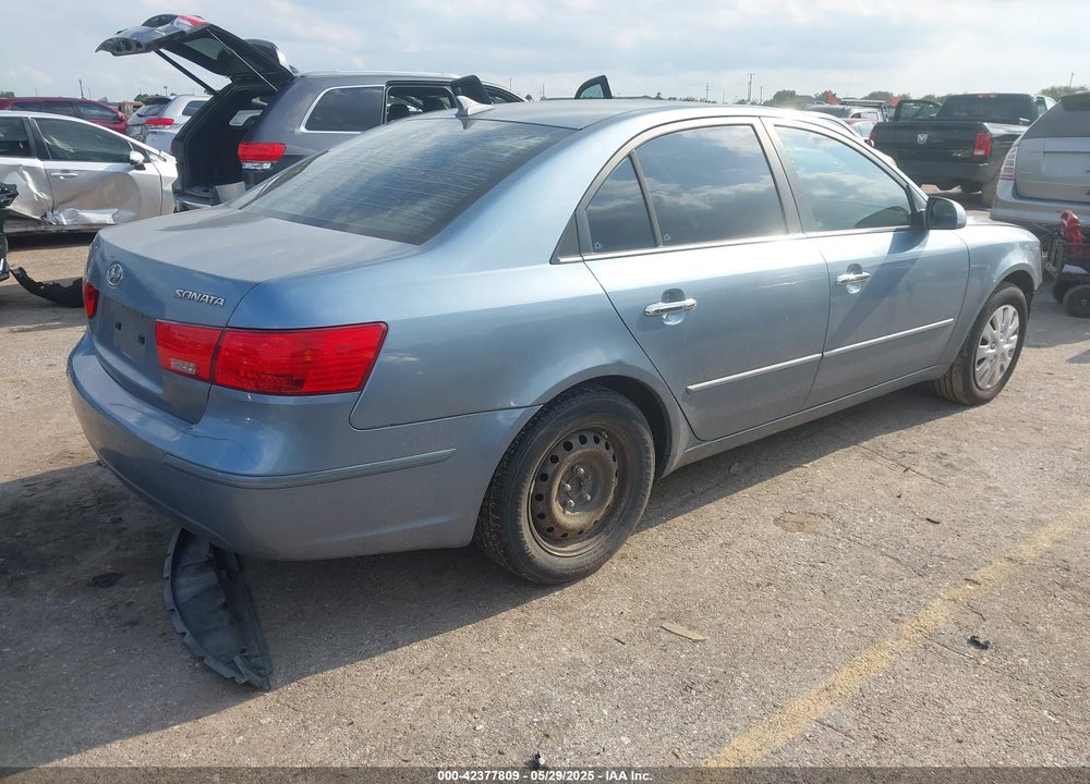 2010 HYUNDAI SONATA VIN: 5NPET4AC6AH611099