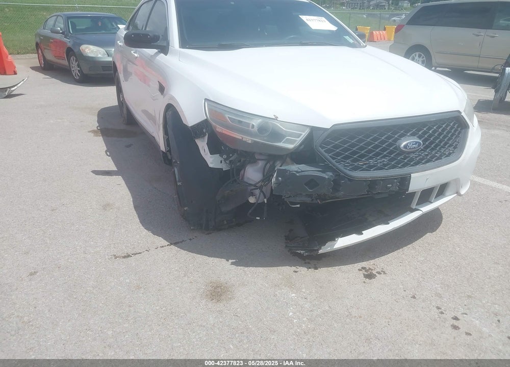 2013 FORD POLICE INTERCEPTOR VIN: 1FAHP2M86DG160039