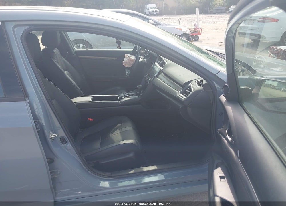2018 HONDA CIVIC VIN: SHHFK7H71JU401251