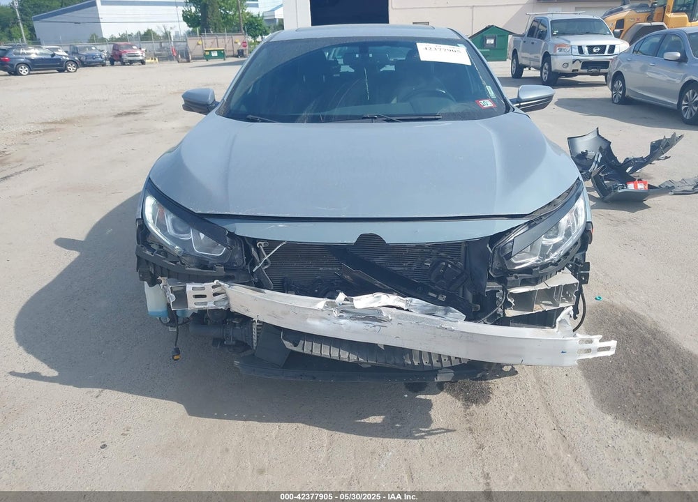 2018 HONDA CIVIC VIN: SHHFK7H71JU401251