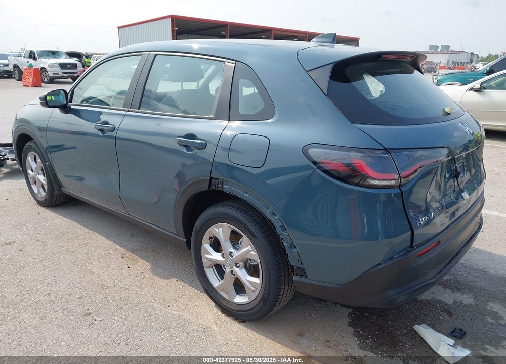2025 HONDA HR-V VIN: 3CZRZ2H32SM706422