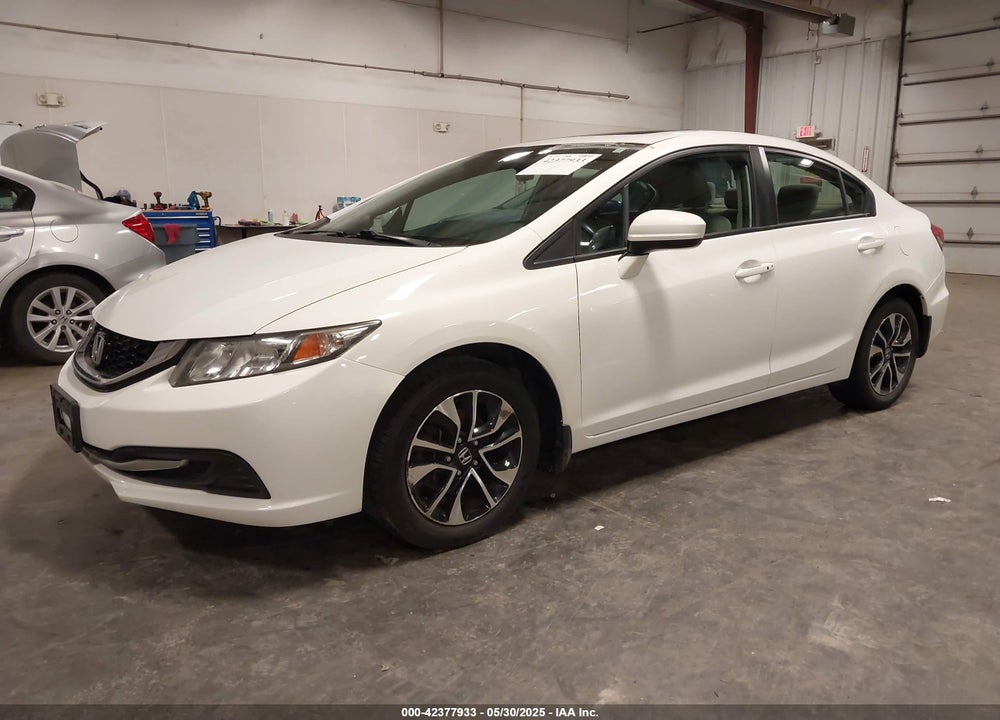 2015 HONDA CIVIC VIN: 19XFB2F82FE025916