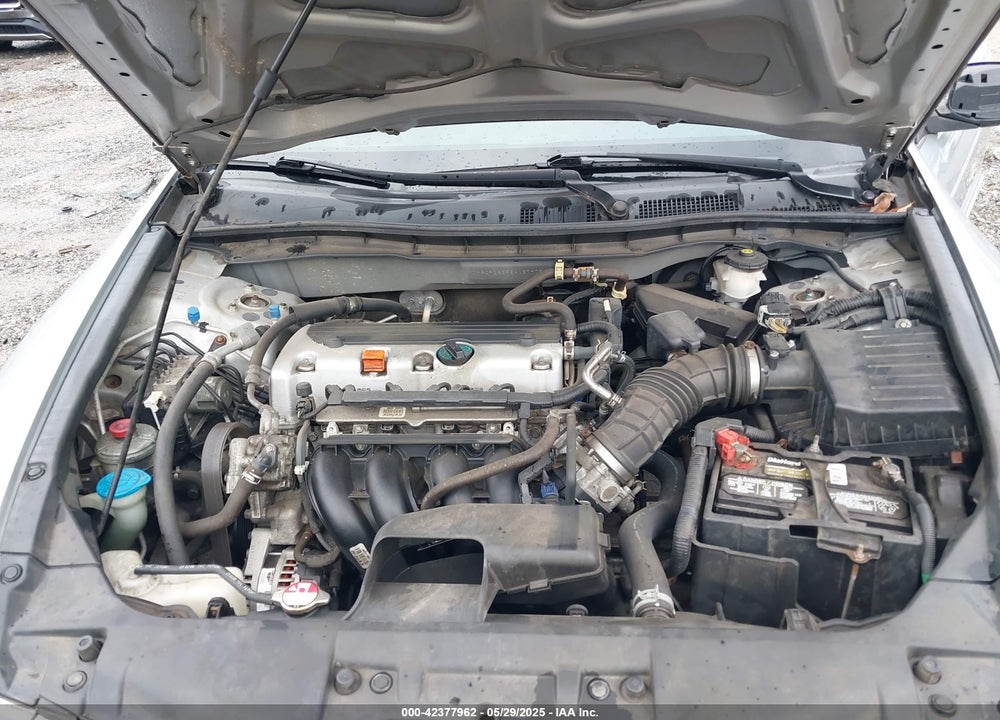 2008 HONDA ACCORD VIN: 1HGCP26388A137975