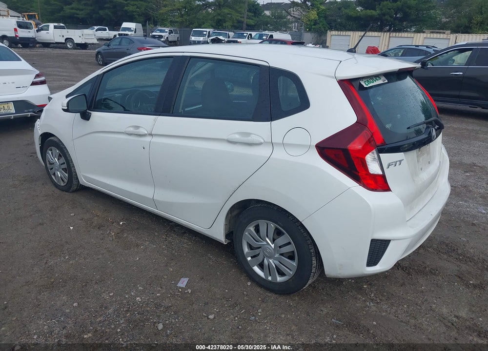 2015 HONDA FIT LX VIN: 3HGGK5H51FM752870