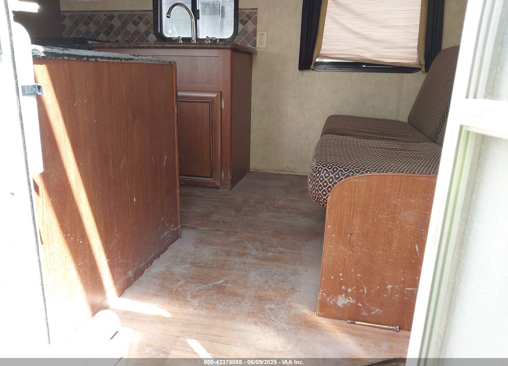 2014 SALEM 261 BHXL CRUISE LITE VIN: 4X4TSMB22ER403827