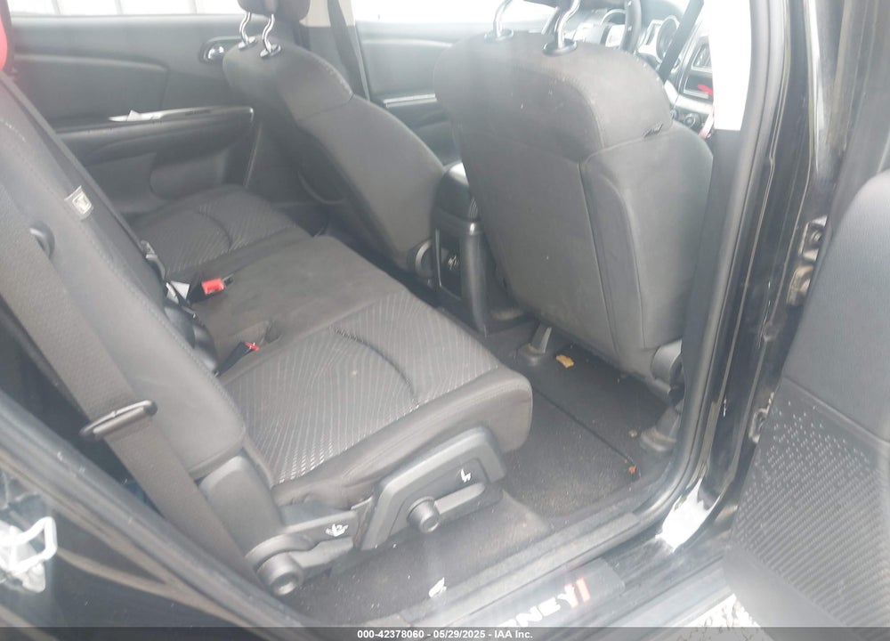 2017 DODGE JOURNEY VIN: 3C4PDCGB7HT500909