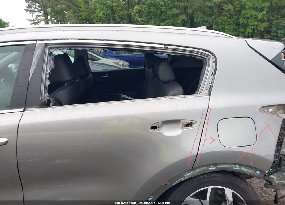 2020 KIA SPORTAGE EX VIN: KNDPNCAC8L7754849