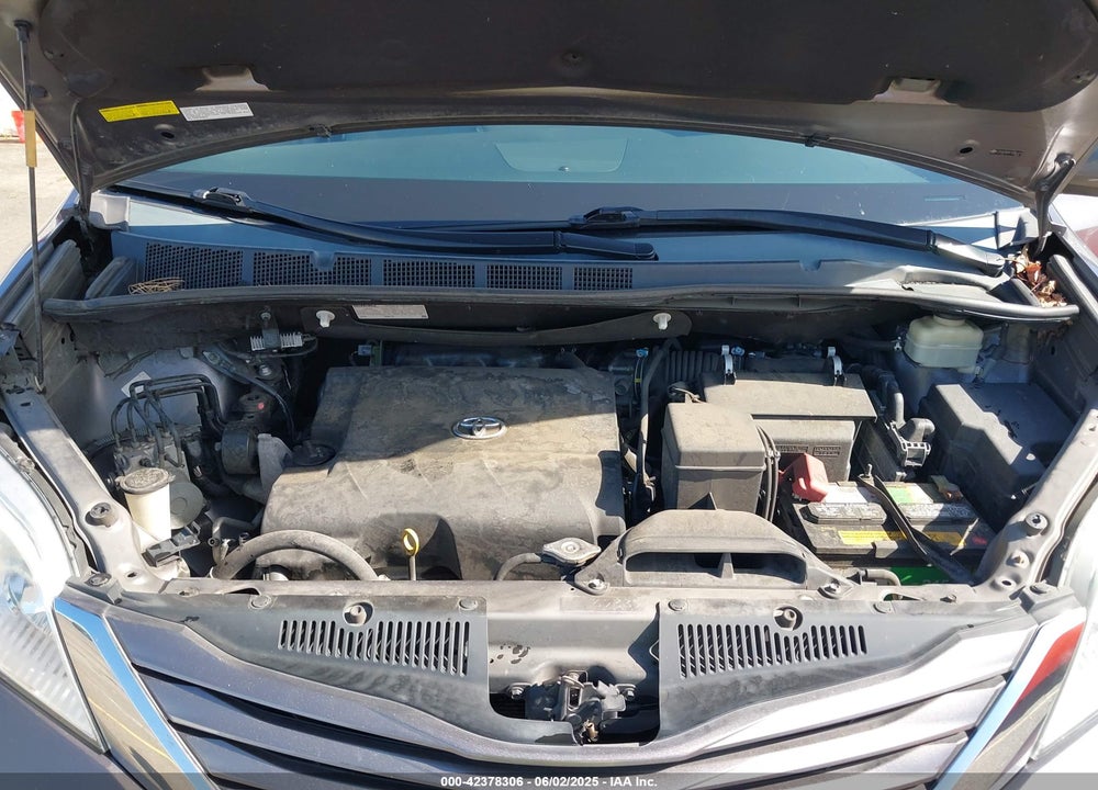 2015 TOYOTA SIENNA VIN: 5TDJK3DCXFS094401