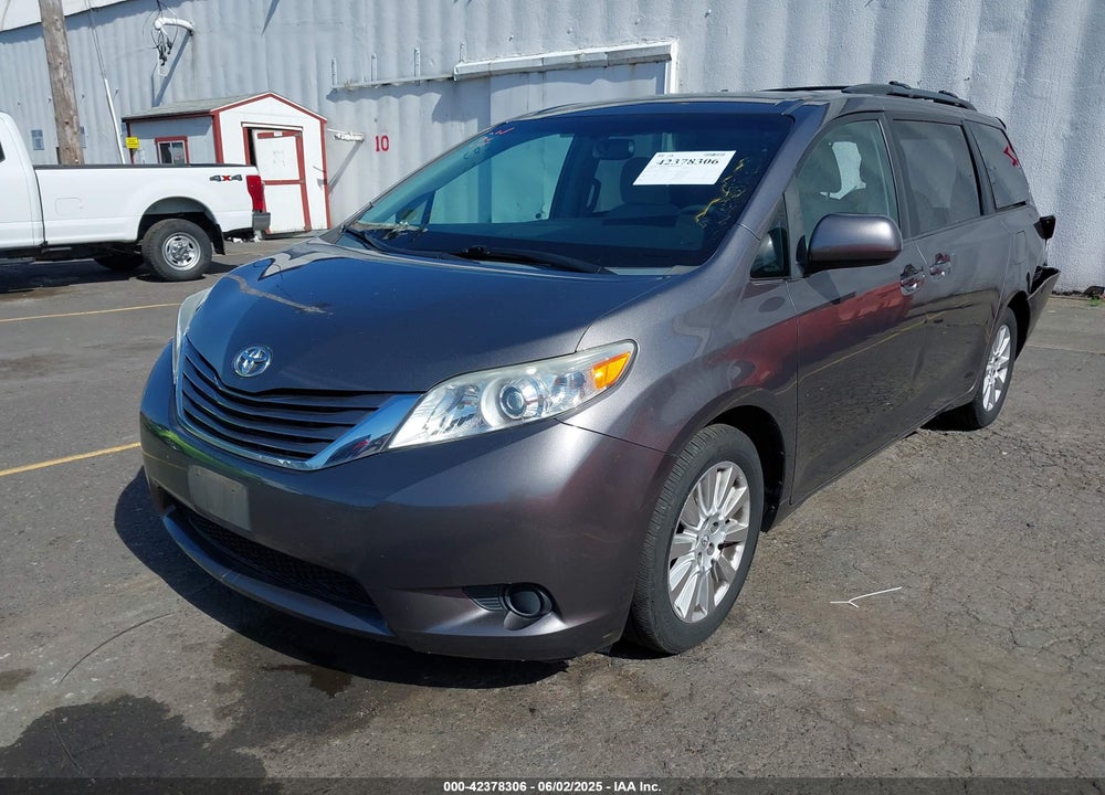 2015 TOYOTA SIENNA VIN: 5TDJK3DCXFS094401