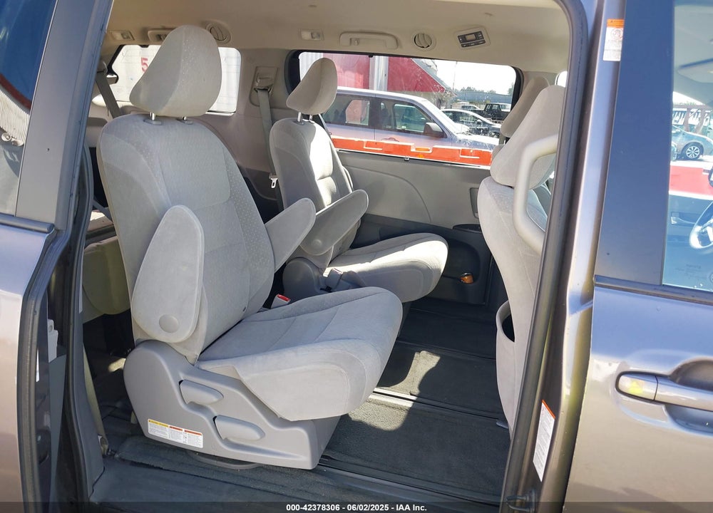 2015 TOYOTA SIENNA VIN: 5TDJK3DCXFS094401