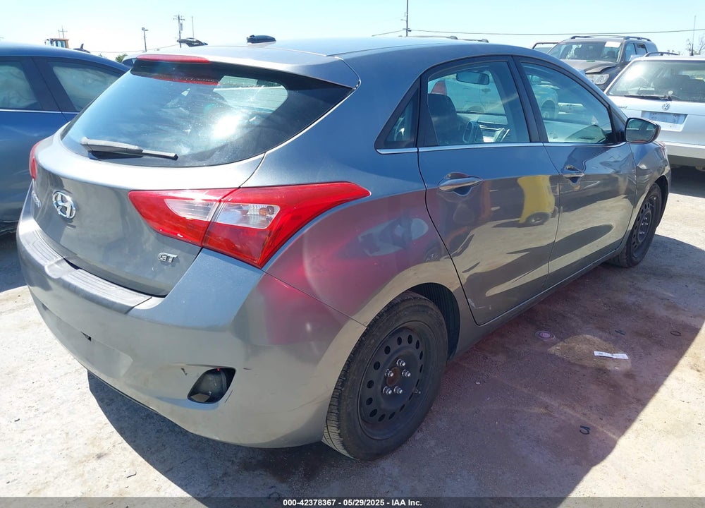 2016 HYUNDAI ELANTRA GT VIN: KMHD35LHXGU341623