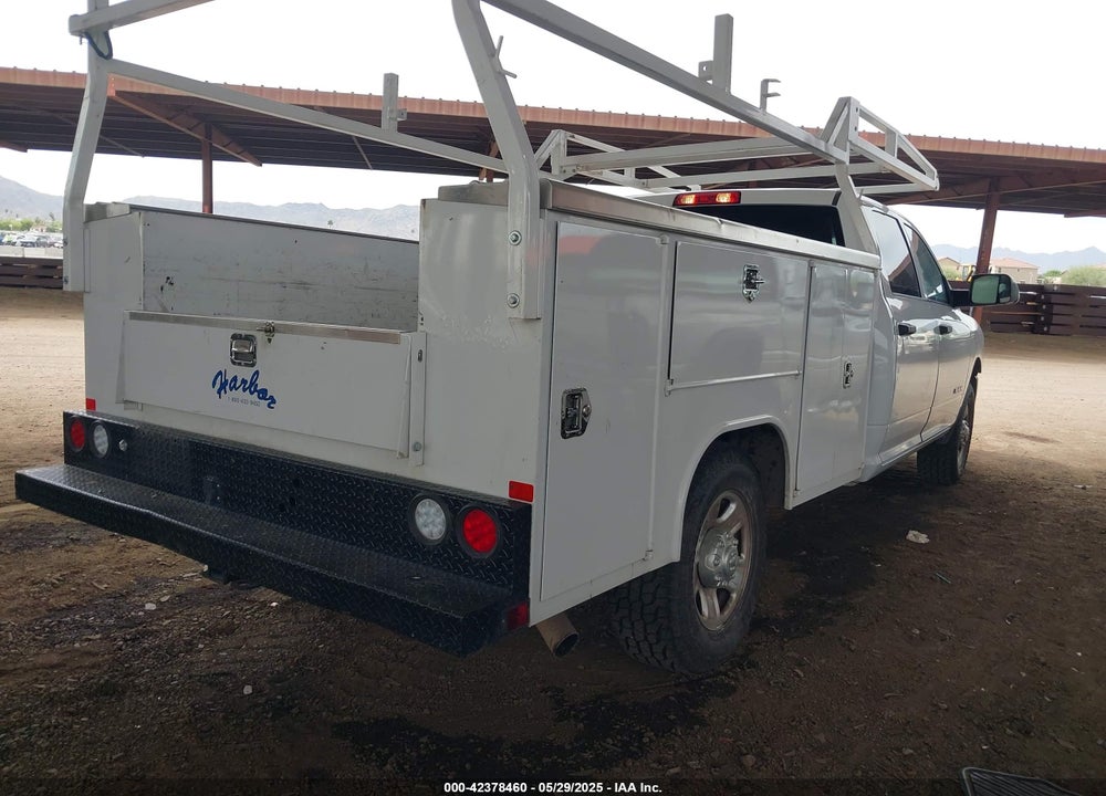 2022 RAM 2500 TRADESMAN VIN: 3C7WR4HJXNG108118