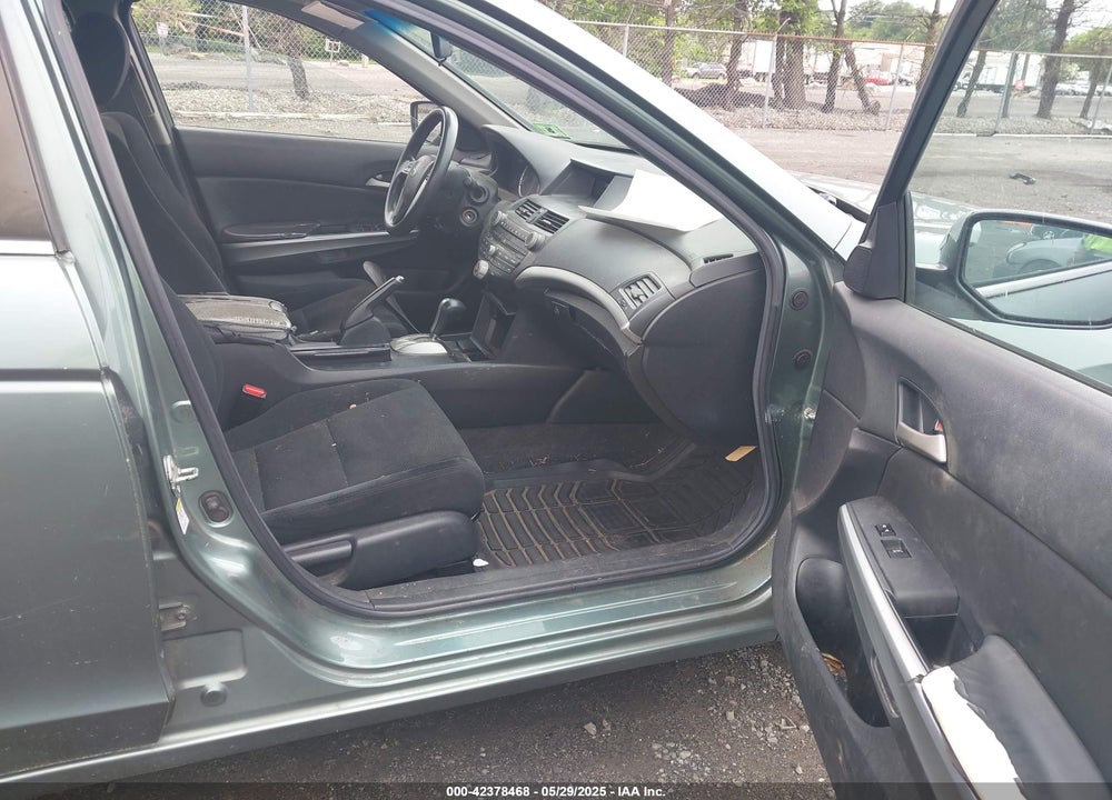 2008 HONDA ACCORD VIN: 1HGCP26798A036608