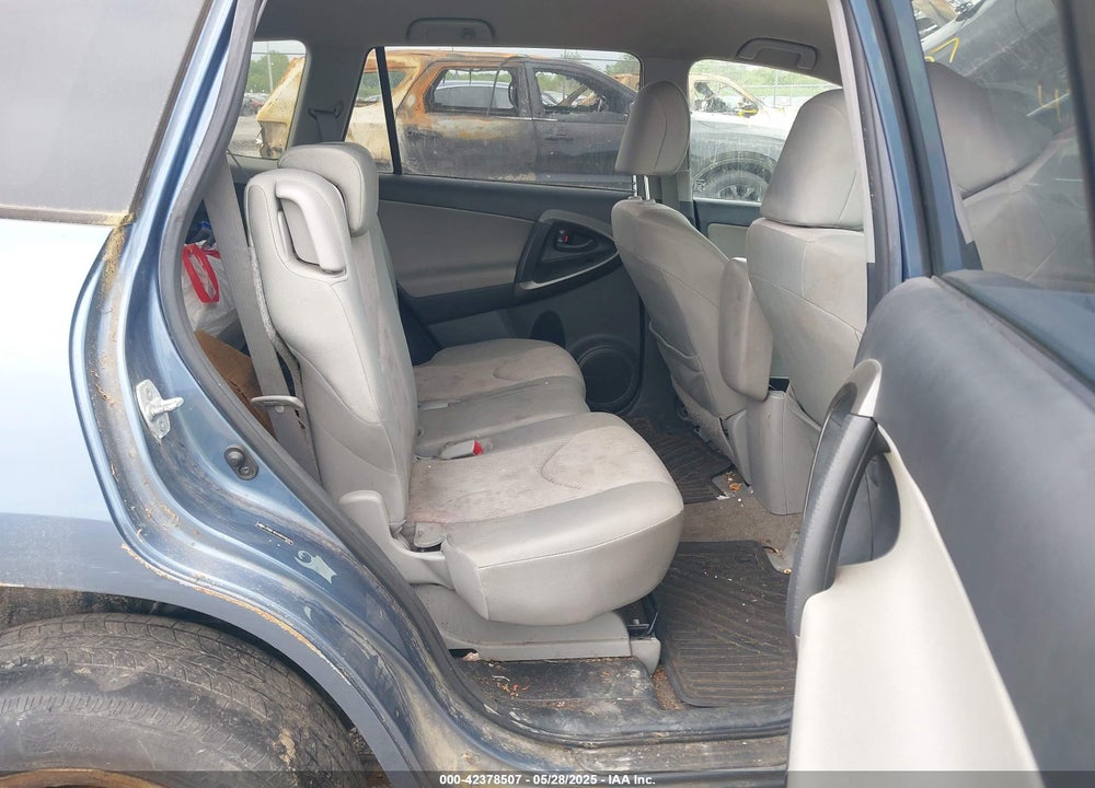 2011 TOYOTA RAV4 VIN: JTMBF4DV6BD042494