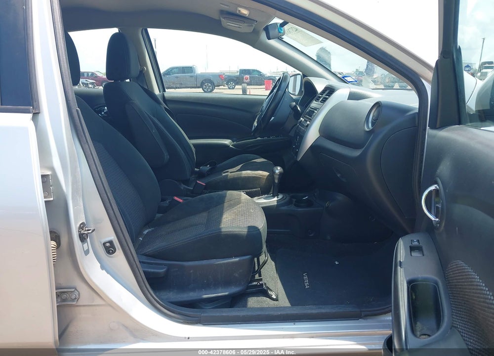 2017 NISSAN VERSA 1.6 SV VIN: 3N1CN7AP2HK450243